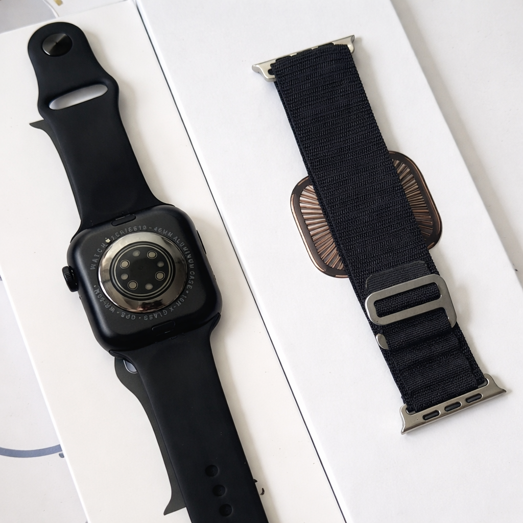 LoudFox Series 10 Edge - ON/OFF Logo (Black)