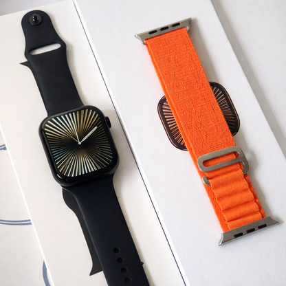 LoudFox Series 10 Edge - ON/OFF Logo (Black)